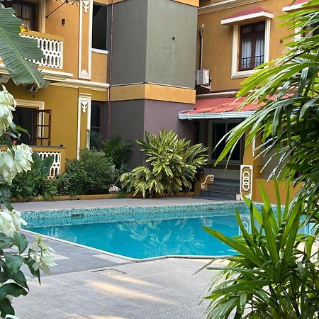 The Majorda Pristinne Hotel Buitenkant foto